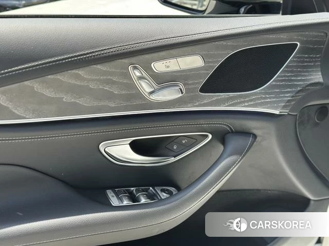 Mercedes-Benz CLS id 4333534 из Китая 10