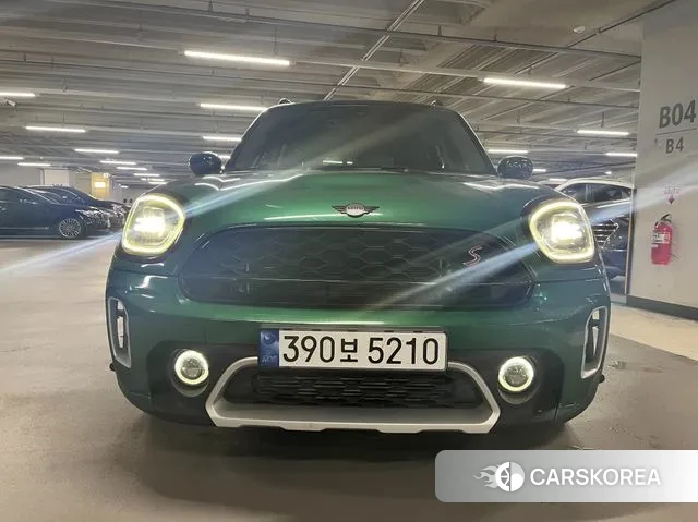 Mini Cooper S Countryman 2023 Темно-зеленый из Кореи, фото 6