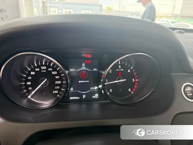 Land Rover Discovery Sports 2019 Белый из Кореи, фото 3