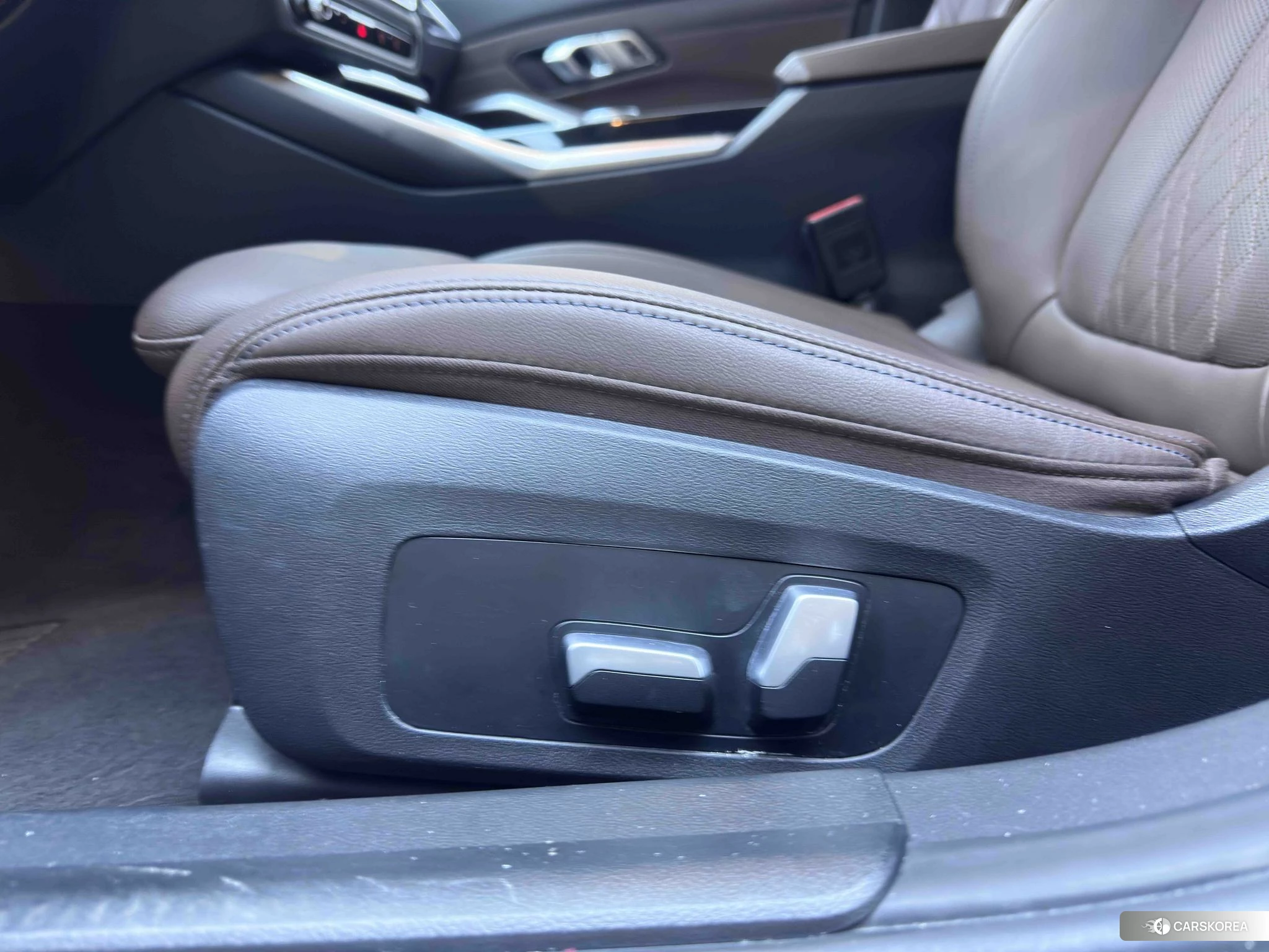 BMW 3 series id 4413387 из Китая 17