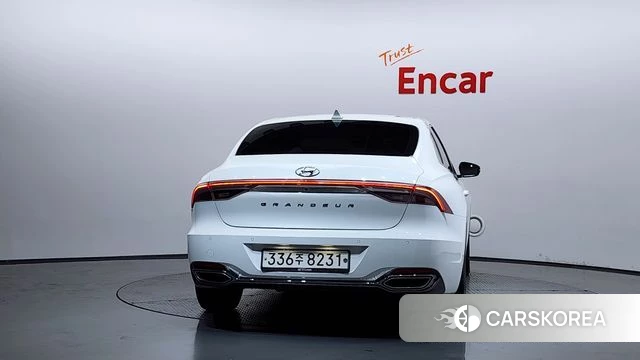 Hyundai The New Grandeur IG id 4019691 из Кореи 13