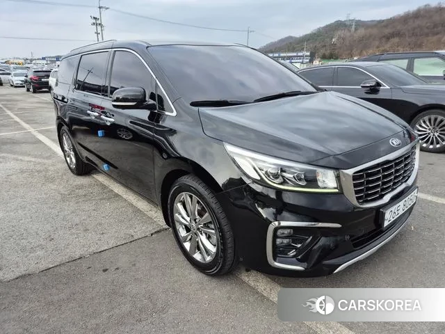 Kia The New Carnival id 2961686 из Кореи 13