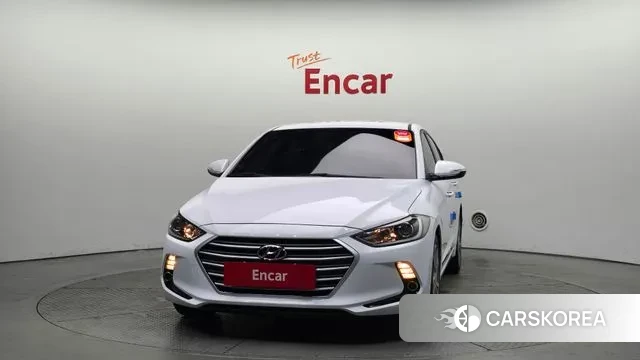 Hyundai Avante AD id 3076812 из Кореи 13