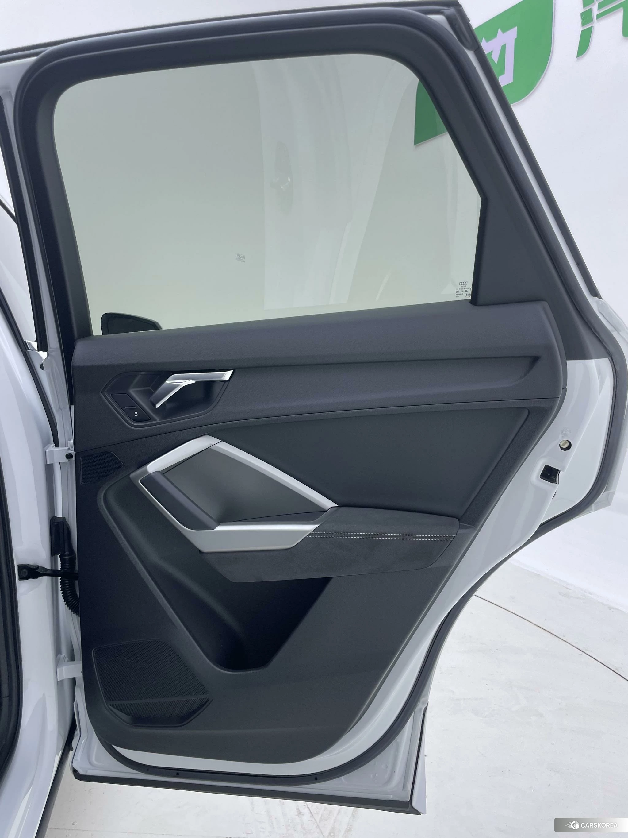 Audi Q3 id 4510858 из Китая 23