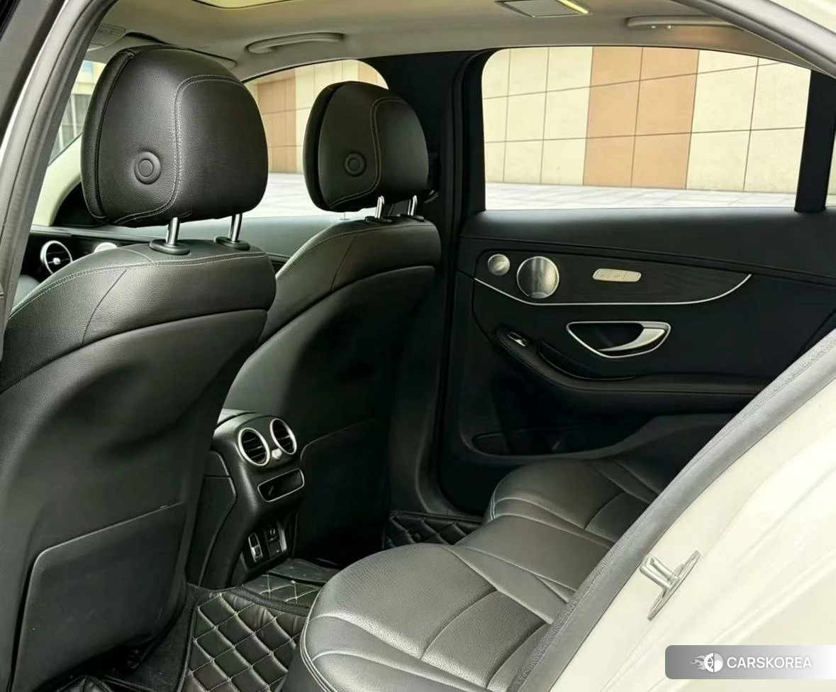 Mercedes-Benz Class C 2020 Белый из Китая, фото 3