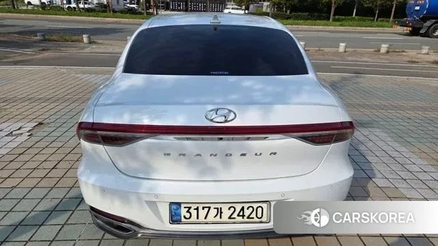 Hyundai The New Grandeur IG id 3777873 из Кореи 12