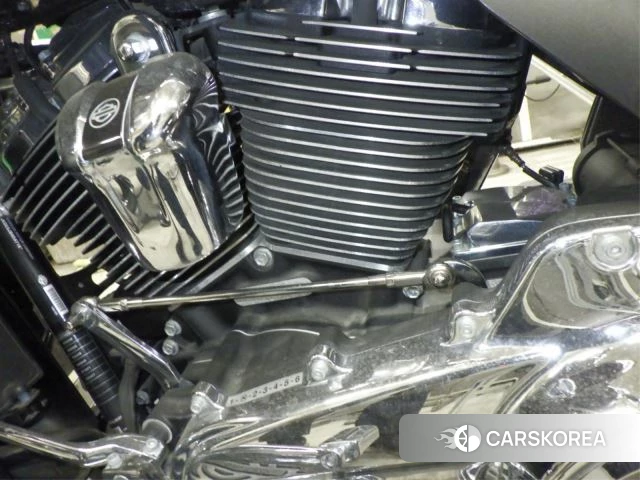 Engine photo