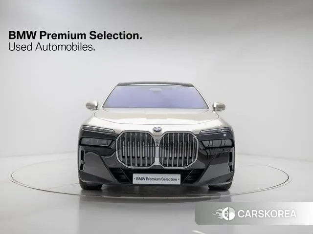 BMW 7 Series (G70) id 3371663 из Кореи 13