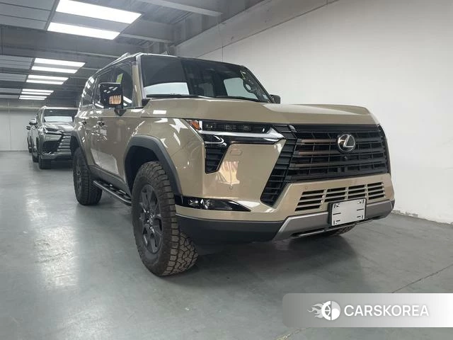 Lexus GX 2024 Шампань из Китая, фото 3