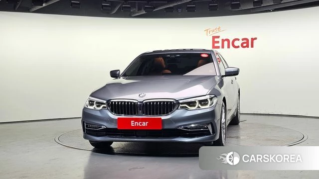 BMW 5 Series (G30) id 4378205 из Кореи 13
