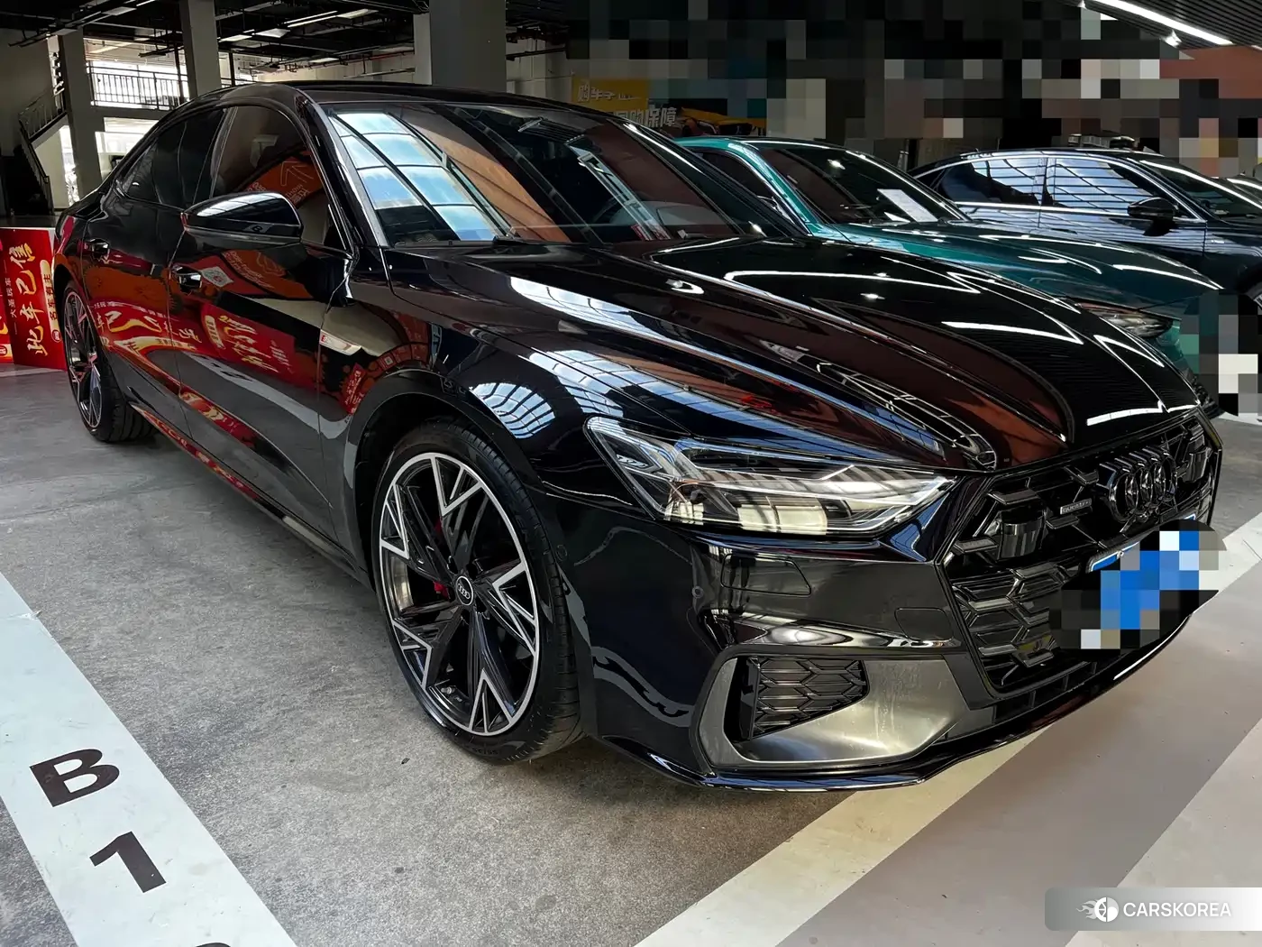 Audi A7L id 4570460 из Китая 12