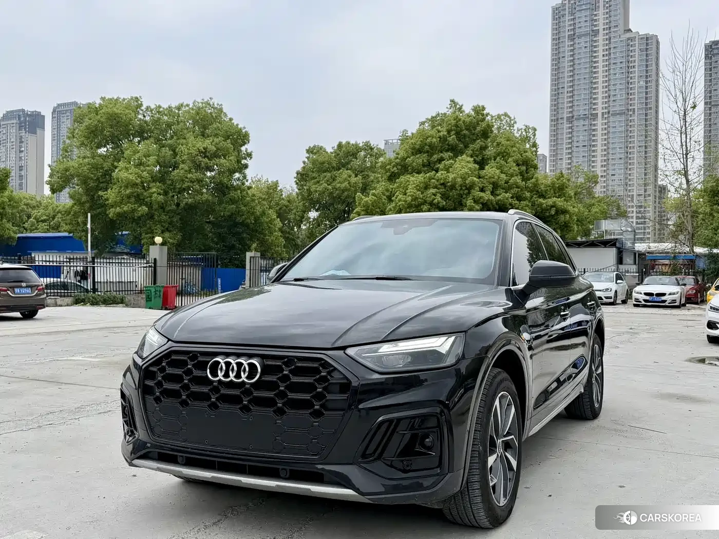 Audi Q5L id 4546339 из Китая 10