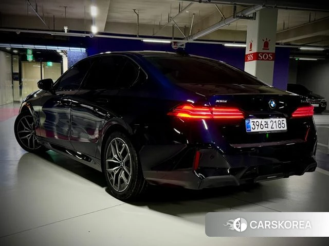 BMW 5 Series (G60) 2026 Черный из Кореи, фото 3