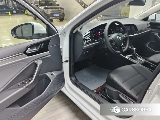 Volkswagen Sagitar 2022 Белый из Китая, фото 3