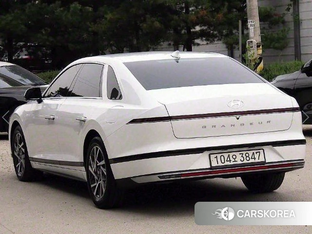 Hyundai Grandeur (GN7) id 3865058 из Кореи 13