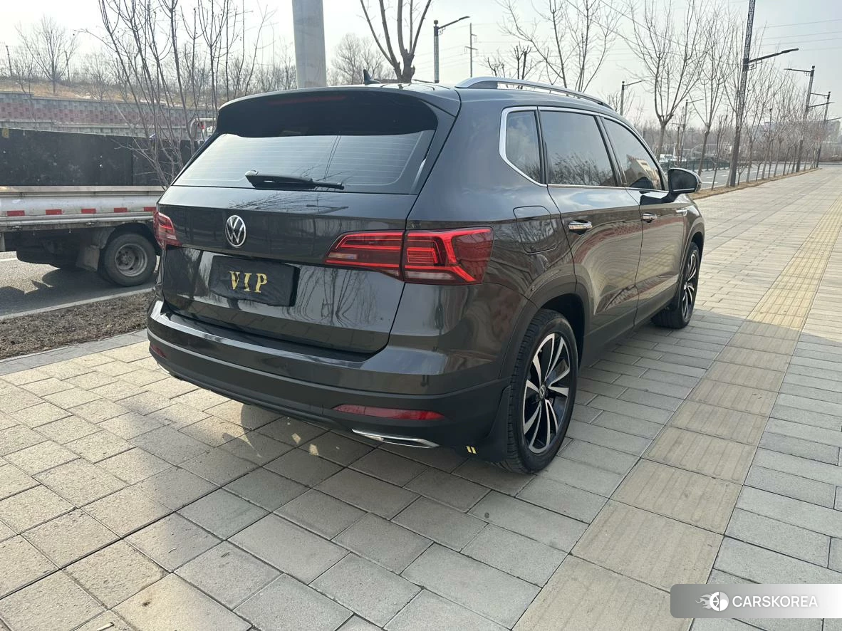 Volkswagen Tuyue id 4461499 из Китая 9