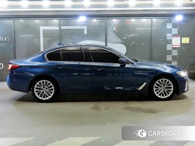 BMW 5 Series (G30) id 4741377 из Кореи 13