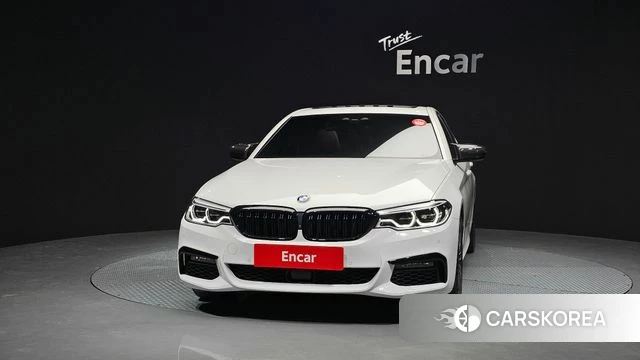 BMW 5 Series (G30) id 3828318 из Кореи 13