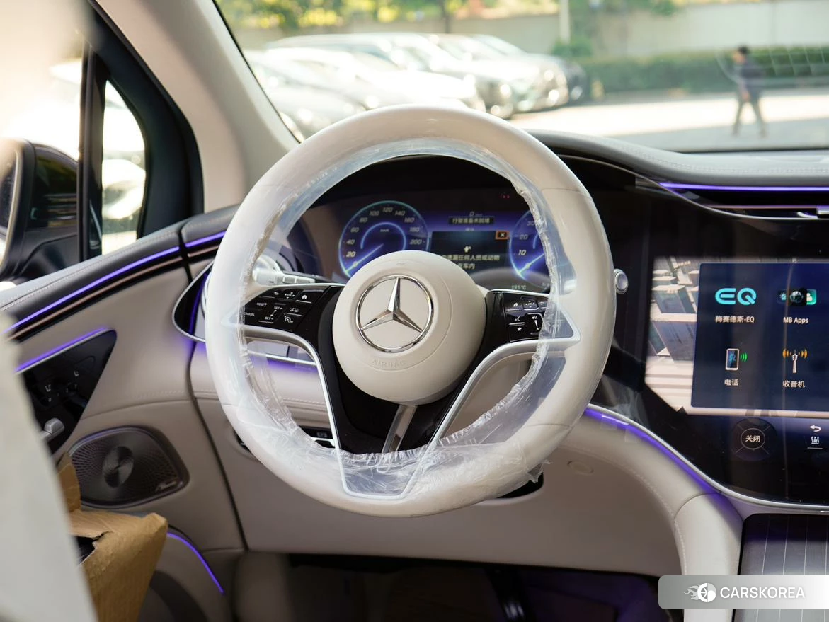 Mercedes-Benz EQS SUV id 4498919 из Китая 13