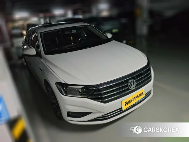 Volkswagen Sagitar 2022 Белый из Китая, фото 3