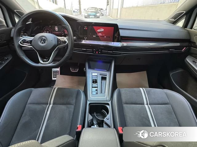 Volkswagen Golf 2022 Белый из Китая, фото 6