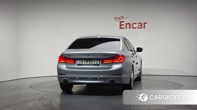 BMW 5 Series (G30) id 3459437 из Кореи 13