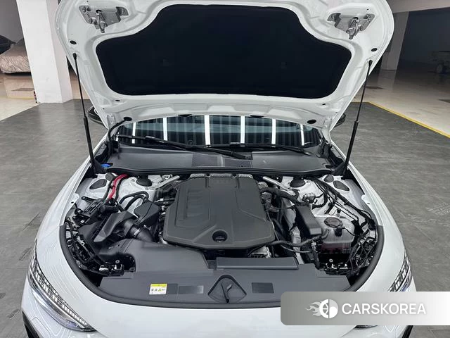 Audi A5L id 4275201 из Китая 11