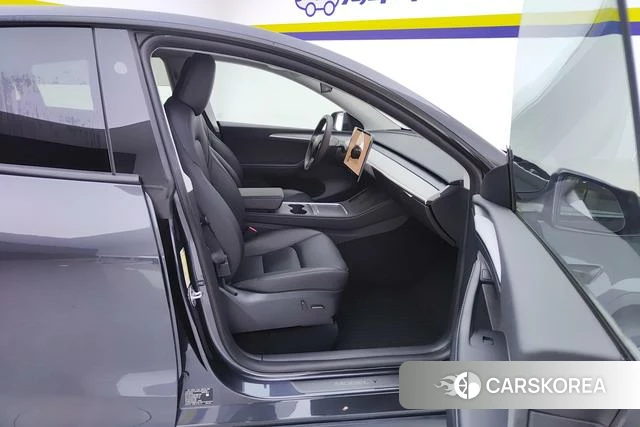 Tesla Model Y id 3968847 из Китая 10