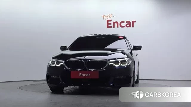 BMW 5 Series (G30) id 3547192 из Кореи 13