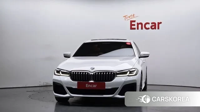 BMW 5 Series (G30) id 3458009 из Кореи 13