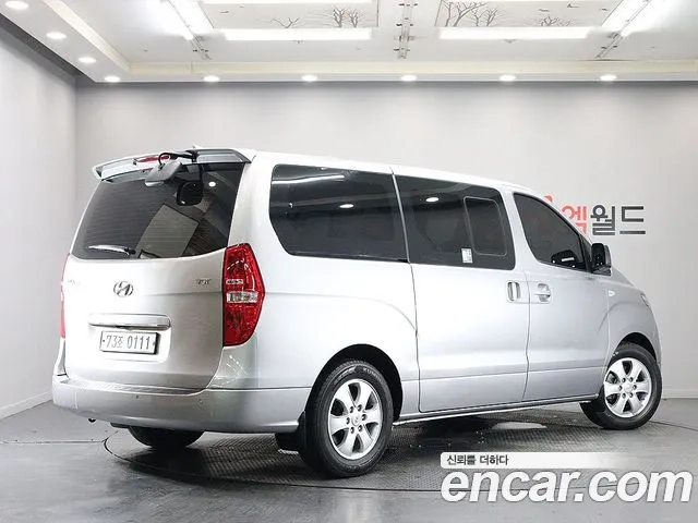 Hyundai The New Grand Starex id 2872795 из Кореи 13