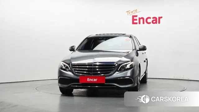 Mercedes-Benz E-Class W213 id 3258814 из Кореи 13