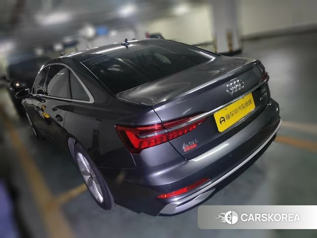 Audi A6L 2023 Темно-серый из Китая, фото 3