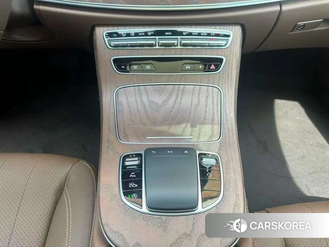 Mercedes-Benz E-class id 4256999 из Китая 16