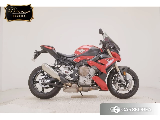 BMW S1000R 2022 из Японии