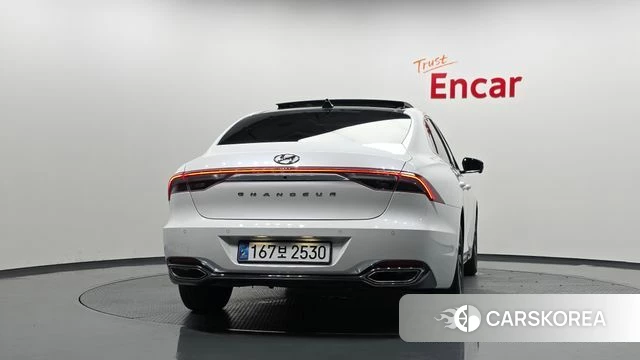 Hyundai The New Grandeur IG Hybrid id 4763902 из Кореи 23