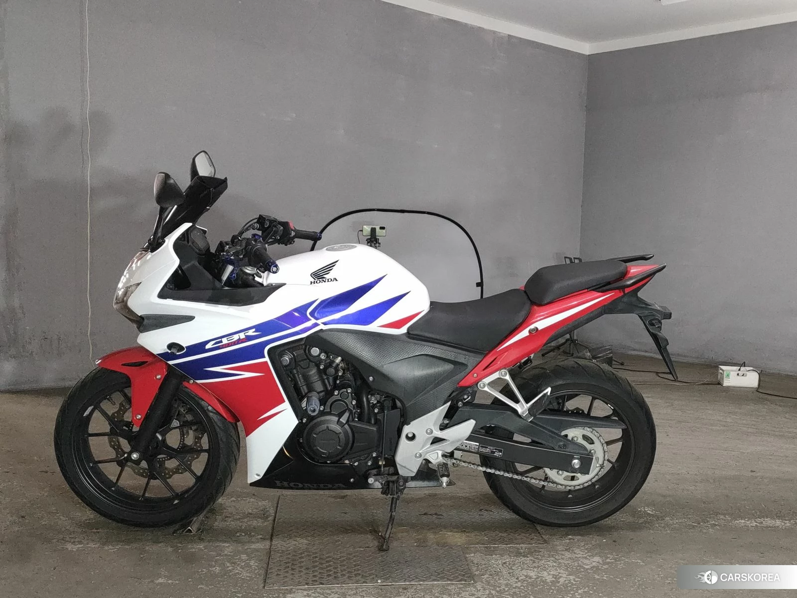 Проданный Honda CBR400R id 4192964 из Японии