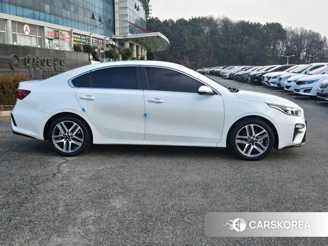 Kia Come New K3 id 3469503 из Кореи 12