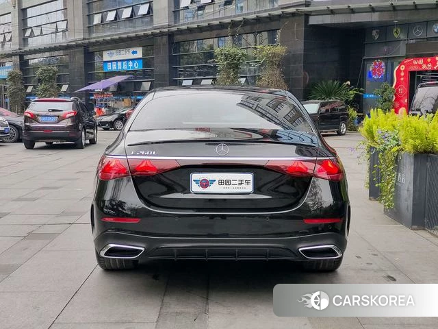 Mercedes-Benz E-class (imported) 2025 Черный из Китая, фото 3