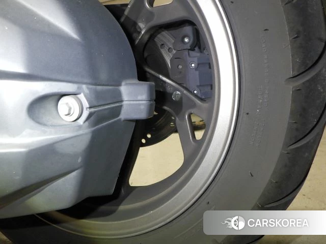 Suzuki SKYWAVE 250S id 3947712 из Японии 23