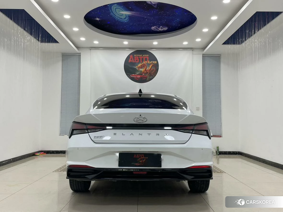 Hyundai Elantra id 4461445 из Китая 11