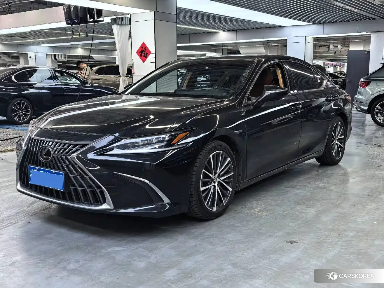 Lexus ES 2023 Черный из Китая, фото 3