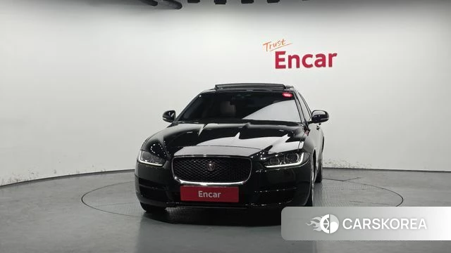 Jaguar XE id 3801560 из Кореи 13