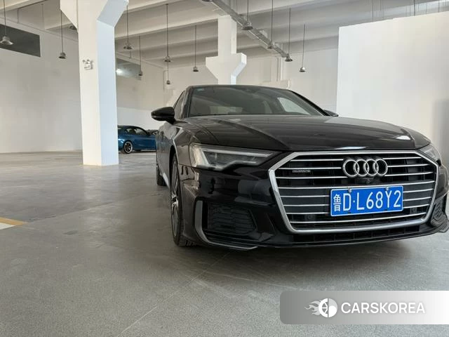 Audi A6L 2019 Черный из Китая, фото 4
