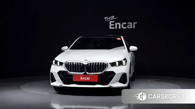 BMW 5 Series (G60) id 3560020 из Кореи 13