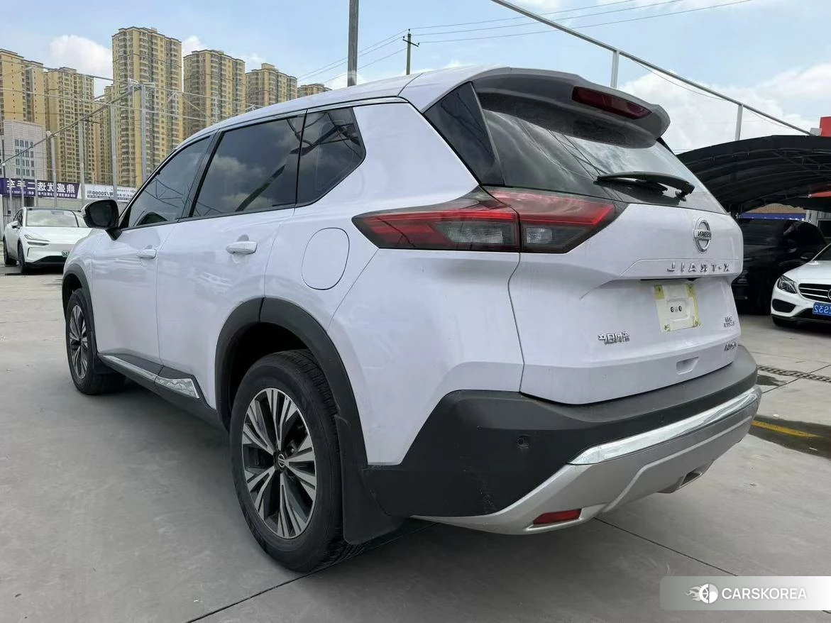 Nissan Qijun 2021 Белый из Китая, фото 3