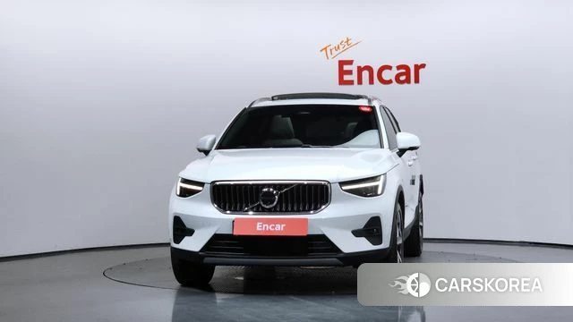 Volvo XC40 id 4533741 из Кореи 23