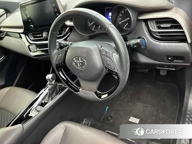 Toyota C-HR 2020 из Японии, фото 3