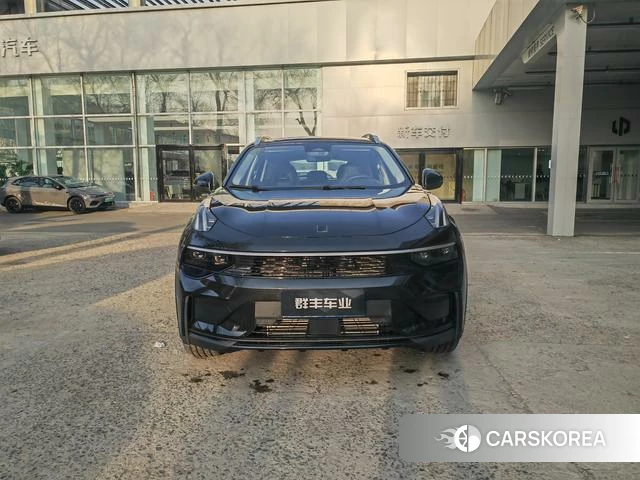 Lynk 01 2024 Черный из Китая, фото 6