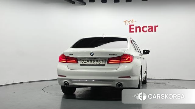 BMW 5 Series (G30) id 4794219 из Кореи 23
